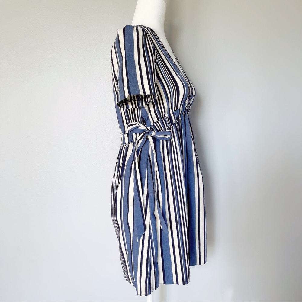 ‼️SOLD‼️ Zara Striped Mini Dress - Picture 5 of 9